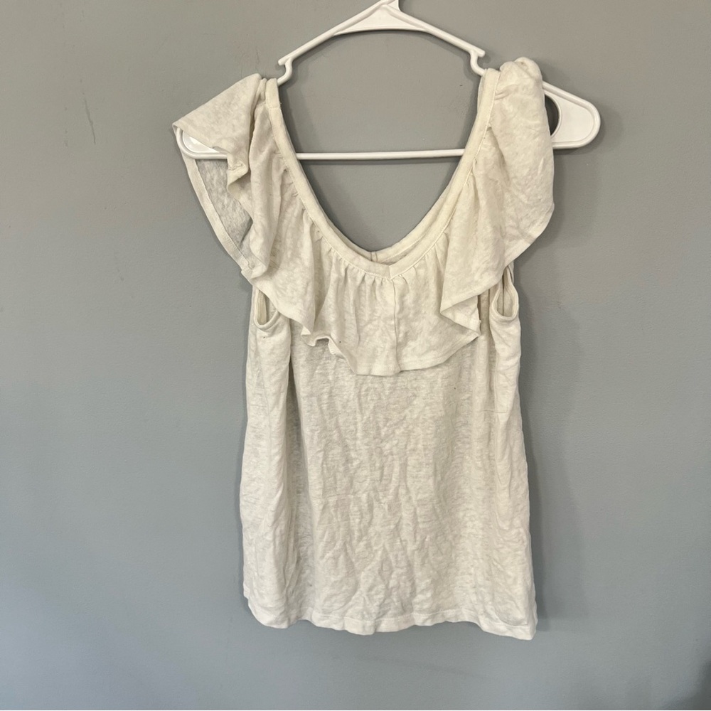 Old navy ruffle tank top